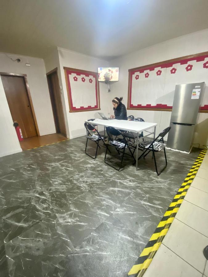 Viva Chile Hostal - Puerto Varas Ngoại thất bức ảnh